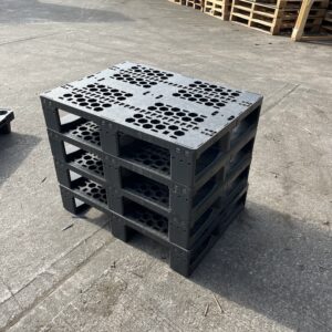 plastic half euro pallet